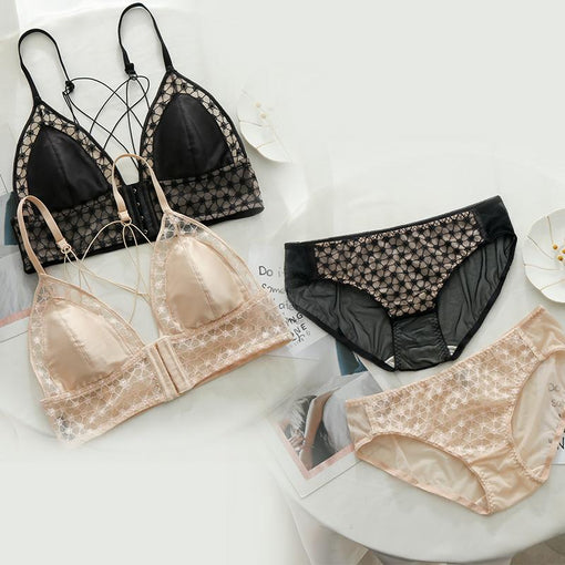 Confortable Lace Mulberry Silk Elegant Polka Dot Wireless Triangle Bra & Panty Sets [BRPY0027]